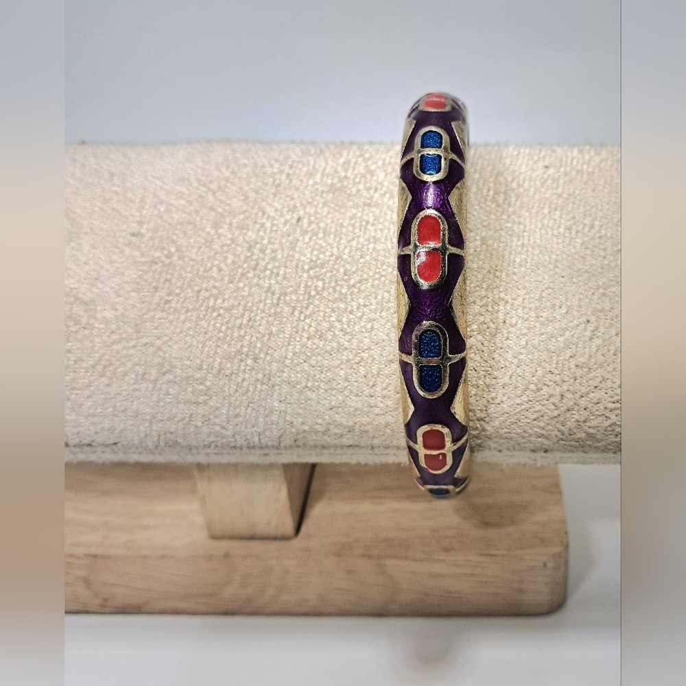Vintage Gold Tone Hinge Bracelet - Picture 3 of 6